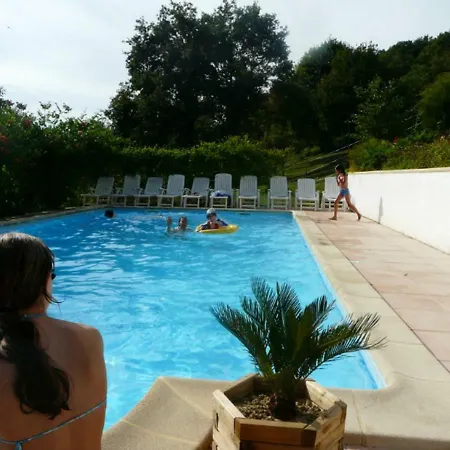 Les De Pierretoun * La Bastide-Clairence