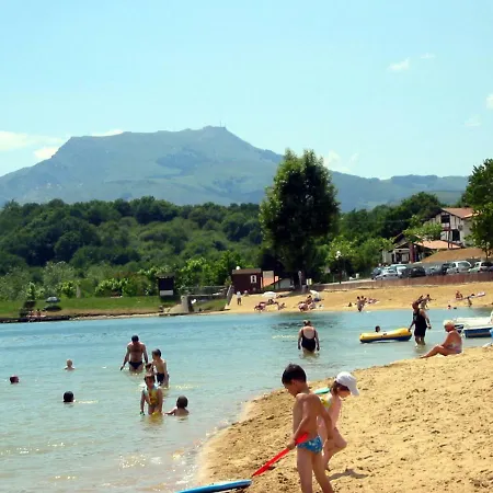 Les De Pierretoun Alpehytte