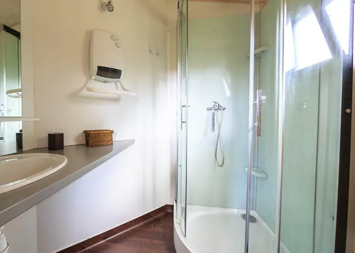 Les De Pierretoun Alpstuga *